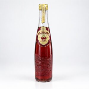 Cherry low-carbonated soft drink